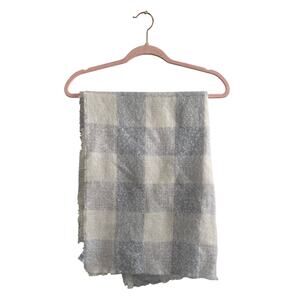 Old Navy Grey White Checkered Scarf One Size
